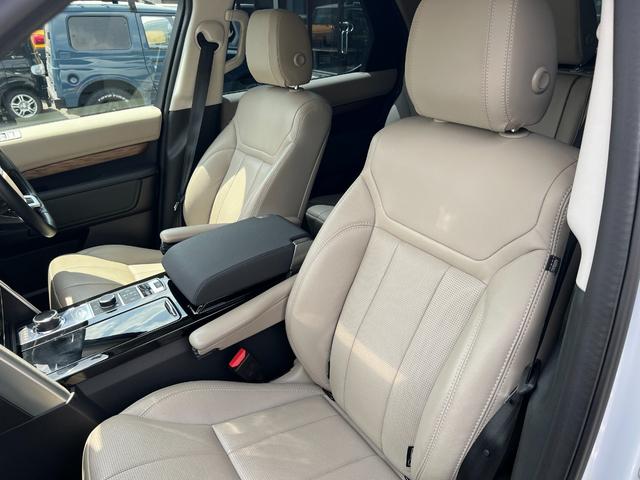 ディスカバリー ＨＳＥ　ユーザー買取車　ドライバーアシストパック　パノラミックガラスルーフ　リア電動リクライニングシート　パワーバックドア　電動サイドステップ　ＡｐｐｌｅＣａｒＰｌａｙ　フロントヒーテッドガラス　純正ドラレコ（64枚目）