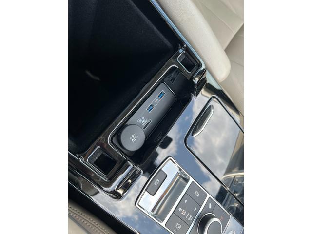 ディスカバリー ＨＳＥ　ユーザー買取車　ドライバーアシストパック　パノラミックガラスルーフ　リア電動リクライニングシート　パワーバックドア　電動サイドステップ　ＡｐｐｌｅＣａｒＰｌａｙ　フロントヒーテッドガラス　純正ドラレコ（67枚目）