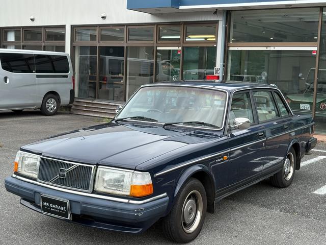 ２４０ ＧＬ　ユーザー買取車両・ベージュモケットシート・集中ドアロック・社外オーディオ・ＥＴＣ・エアコン・整備記録あり（4枚目）