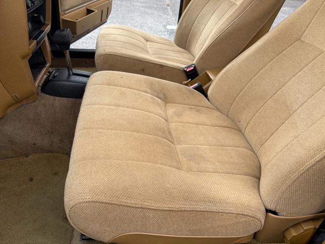 ２４０ ＧＬ　ユーザー買取車両・ベージュモケットシート・集中ドアロック・社外オーディオ・ＥＴＣ・エアコン・整備記録あり（43枚目）