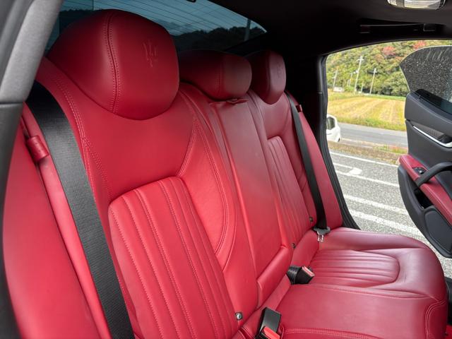 ギブリ ベースグレード 左ハンドル・赤革シート・サンルーフ・純正20インチアルミ・社外マフラー・レッドキャリパー・パワートランク・純正ナビバックモニター・パドルシフト・パワーシートシートヒーター・クルーズコントロール(47枚目)