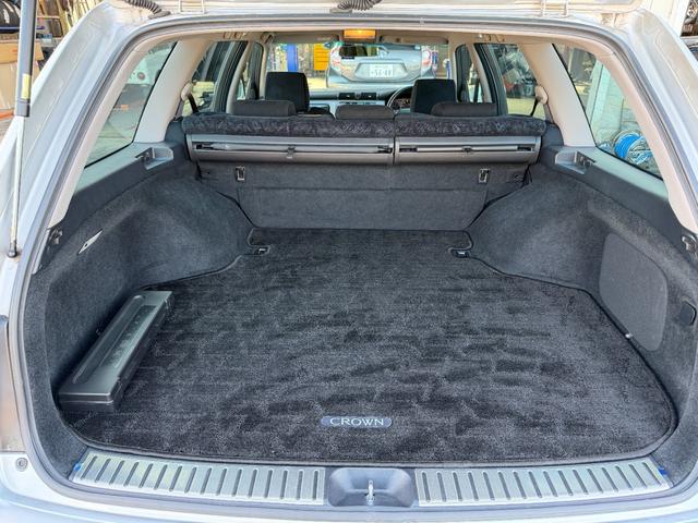 クラウンエステート アスリート　ユーザー買取車両　純正マルチ　スーパーライブサウンド　ＥＴＣ　前後ドライブレコーダー　純正ＨＩＤ　純正１６インチアルミホイール　クルーズコントロール　ＭＤ／カセット／ＤＶＤ　後期　禁煙車（44枚目）