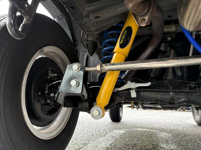 ジムニーシエラ ＪＣ　３インチリフトアップ・外装カスタム・ゲレンデ仕様・社外バンパー、フェンダー、サイドステップ・純正８インチナビ・フルセグＴＶ・Ｂｌｕｅｔｏｏｔｈ・バックモニター・クルーズコントロール・シートヒーター（32枚目）