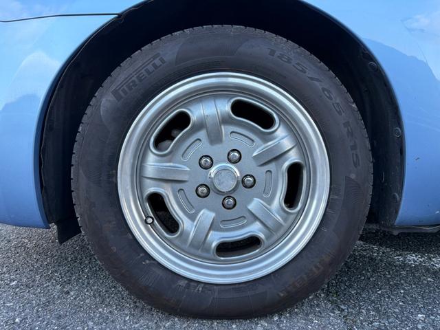 プリウス Ｓ　１０ｔｈアニバーサリーエディション　社外１５インチアルミ装着・純正ナビ・バックモニター・ＥＴＣ・ステアリングスイッチ・クルーズコントロール・ヘッドライト塗装（26枚目）