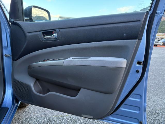 プリウス Ｓ　１０ｔｈアニバーサリーエディション　社外１５インチアルミ装着・純正ナビ・バックモニター・ＥＴＣ・ステアリングスイッチ・クルーズコントロール・ヘッドライト塗装（67枚目）