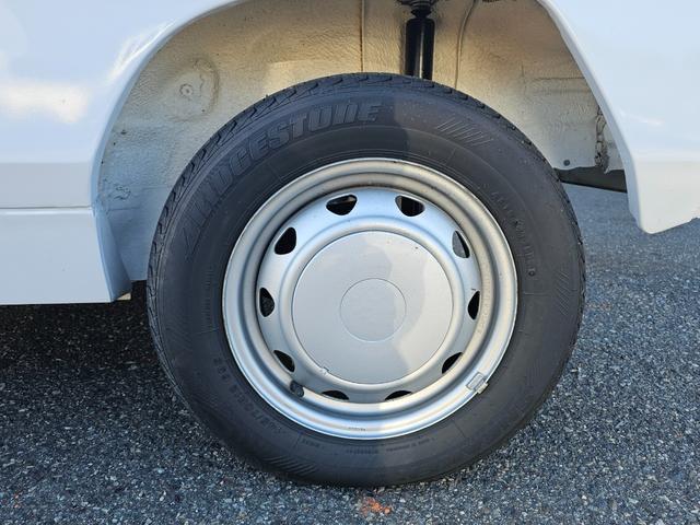 ミラウォークスルーバン オートマ 木製personalハンドル エアコン ウォークスルーバン 軽貨物(18枚目)