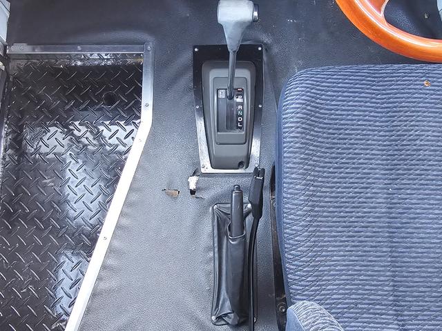 ミラウォークスルーバン オートマ 木製personalハンドル エアコン ウォークスルーバン 軽貨物(26枚目)