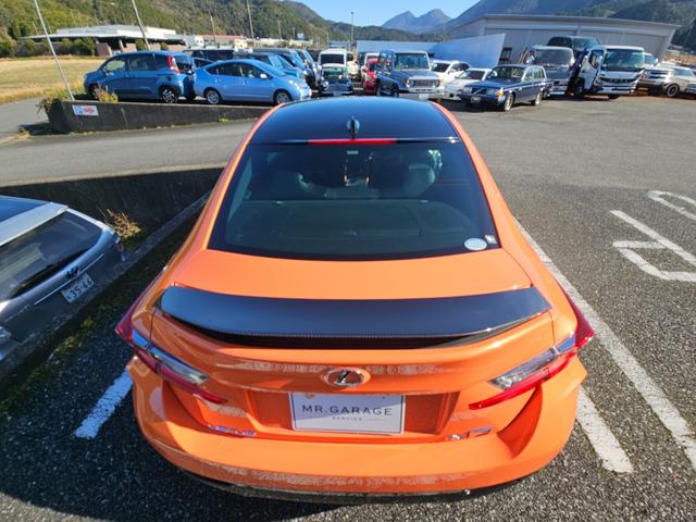 ＲＣ Ｆ カーボンエクステリアパッケージ　カーボンエクステリアパッケージ　マークレビンソンプレミアムサウンドシステム　ＴＶＤ　ＥＴＣ　純正メーカーナビ　クルーズコントロールカーボンリアディフューザー　セミアニリン革シート　ブラインドスポット（9枚目）