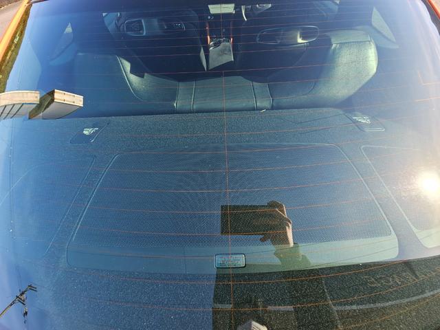 ＲＣ Ｆ カーボンエクステリアパッケージ　カーボンエクステリアパッケージ　マークレビンソンプレミアムサウンドシステム　ＴＶＤ　ＥＴＣ　純正メーカーナビ　クルーズコントロールカーボンリアディフューザー　セミアニリン革シート　ブラインドスポット（10枚目）