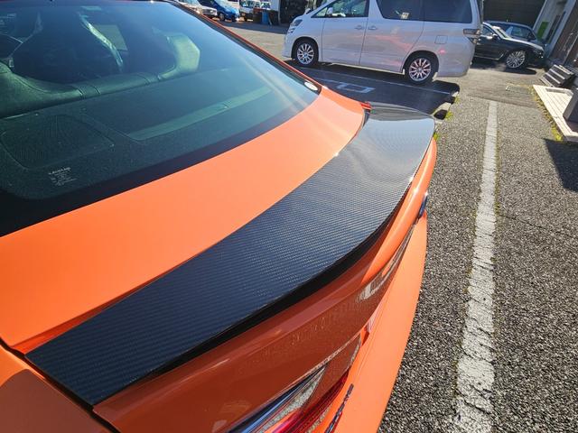 ＲＣ Ｆ カーボンエクステリアパッケージ　カーボンエクステリアパッケージ　マークレビンソンプレミアムサウンドシステム　ＴＶＤ　ＥＴＣ　純正メーカーナビ　クルーズコントロールカーボンリアディフューザー　セミアニリン革シート　ブラインドスポット（18枚目）