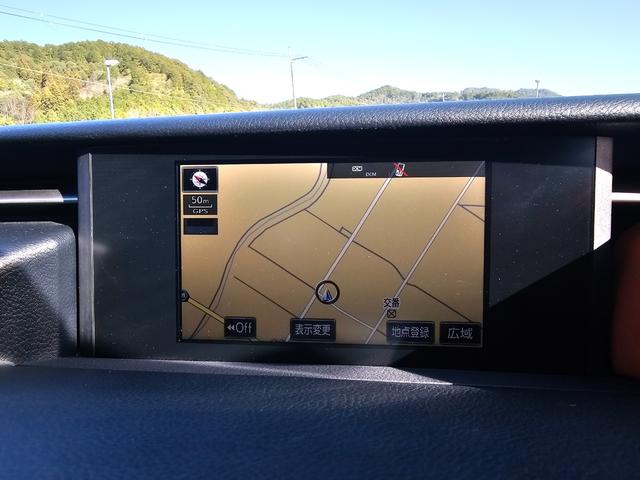 ＲＣ Ｆ カーボンエクステリアパッケージ　カーボンエクステリアパッケージ　マークレビンソンプレミアムサウンドシステム　ＴＶＤ　ＥＴＣ　純正メーカーナビ　クルーズコントロールカーボンリアディフューザー　セミアニリン革シート　ブラインドスポット（50枚目）