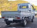 ハイゼットトラック スタンダード　５速ＭＴ車・４ＷＤ車・ゴムマット・プロテクター・エアバッグ・パワステ・エアコン・純正オーディオ・純正シルバー・農作業・仕事車・働く車・アウトドア（4枚目）