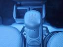 スタンダード　５速ＭＴ車・４ＷＤ車・ゴムマット・プロテクター・エアバッグ・パワステ・エアコン・純正オーディオ・純正シルバー・農作業・仕事車・働く車・アウトドア（46枚目）