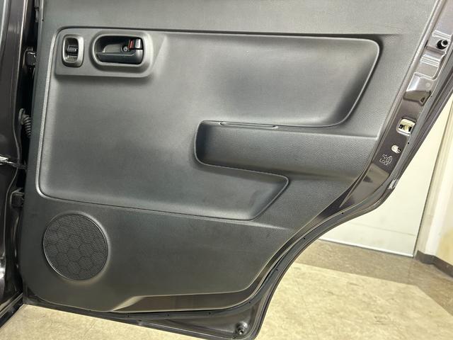 アルト Ｌ　レーダーＢＳ　横滑り防止　シートヒーター　ＥＴＣ　Ａストップ　メモリーナビ　フルセグＴＶ　Ｂｌｕｅｔｏｏｔｈ　ＵＳＢ　ＤＶＤ　社外１３インチＡＷ　キーレス　エアコン　パワステ　パワーウィンドウ　ＡＢＳ（26枚目）