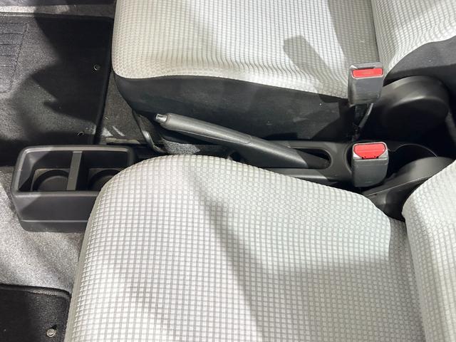 アルト Ｌ　レーダーＢＳ　横滑り防止　シートヒーター　ＥＴＣ　Ａストップ　メモリーナビ　フルセグＴＶ　Ｂｌｕｅｔｏｏｔｈ　ＵＳＢ　ＤＶＤ　社外１３インチＡＷ　キーレス　エアコン　パワステ　パワーウィンドウ　ＡＢＳ（65枚目）