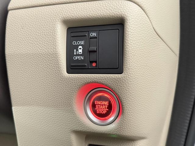 Ｎ－ＢＯＸ Ｇ・Ｌホンダセンシング　Ｂカメ　ＥＴＣ　ＰＳＤ　ＡＣＣ　レーンアシスト　衝突被害軽減Ｂ　ＥＳＣ　ＬＥＤオートライト　Ｐスタート　Ａストップ　フルセグナビ　ＢＴ　ＤＶＤ　ステリモ　ＡＡＣ　スマートキー　社外１４ＡＷ　電格ミラー（9枚目）