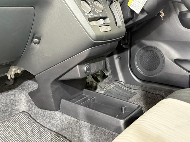 ミライース Ｌ　ＳＡＩＩＩ　衝突被害軽減Ｂ　ＥＳＣ　クリアランスソナー　オートライト　オートハイビーム　アイドリングストップ　キーレス　ヘッドライトレベライザー　エアコン　パワステ　パワーウィンドウ　ＡＢＳ　保証付き　室内清掃済（59枚目）