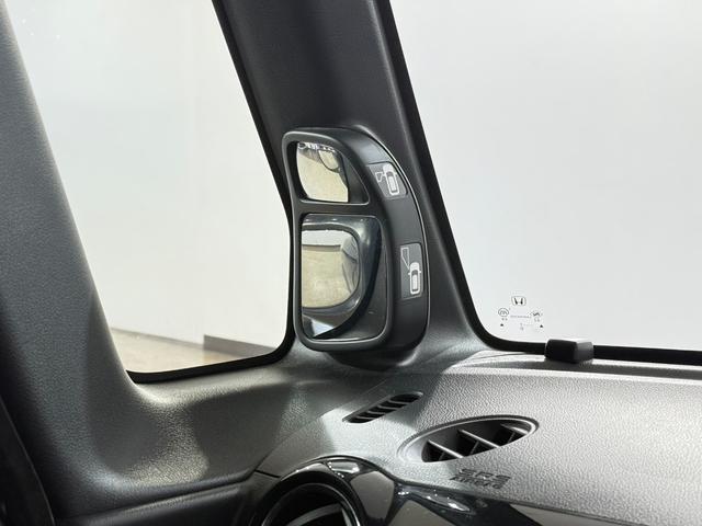 Ｎ－ＢＯＸカスタム Ｇ・Ｌパッケージ　Ｂカメラ　ＥＴＣ　ＰＳＤ　フルセグナビ　ＢＴ　ＤＶＤ　ＨＩＤオートライト　フォグ　ＥＳＣ　オートリトラミラー　Ｐスタート　Ａストップ　ステリモ　純正１４ＡＷ　シートハイトアジャスター　Ｒサンシェード（65枚目）