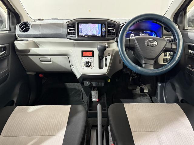 ミライース Ｇ　ＳＡＩＩＩ　シートＨ　フルセグナビ　ＢＴ　ＤＶＤ　ＣＤ　ＬＥＤオートライト　オートハイビーム　衝突被害軽減Ｂ　ＥＳＣ　コーナーセンサー　Ｐスタート　Ａストップ　オートエアコン　社外１４インチＡＷ　電動格納ミラー（7枚目）