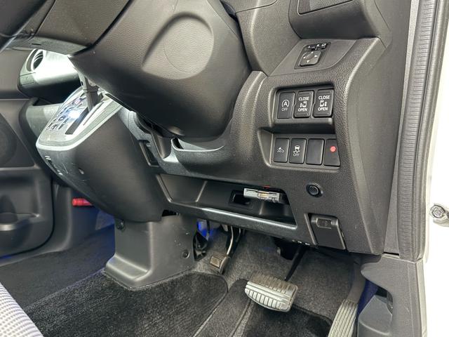 デイズルークス ライダーブラックライン　ＨスターＸＧｐｋｇベース　全方位Ｍ　ＥＴＣ　両ＰＳＤ　ＨＩＤオートライト　衝突軽減Ｂ　ＥＳＣ　Ｐスタート　Ａストップ　フルセグナビＢＴ　ＤＶＤ　ＣＤ　ステリモ　ＡＡＣ　純正１５ＡＷ　Ｒシーリングファン（57枚目）