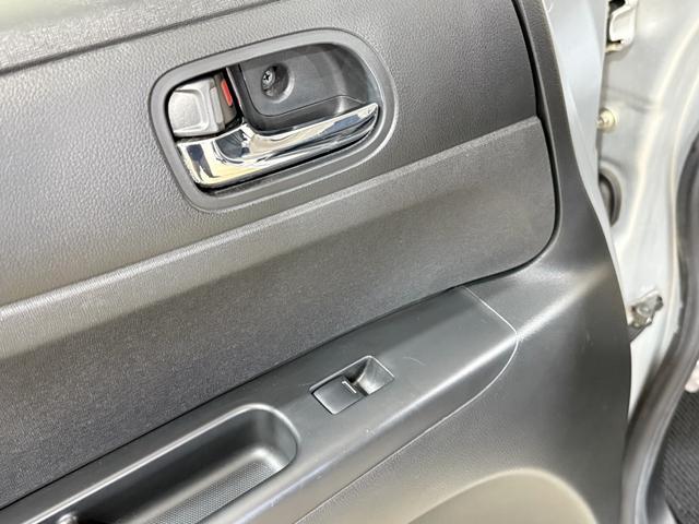 N-BOX G ターボSSパッケージ Bカメラ ETC 両側PSD クルコン HIDオートライト フォグ ESC Pスタート Aストップ ナビTV DVD CD USB パドルシフト ステリモ AAC 純正14AW ウィンカー付電格ミラー(46枚目)