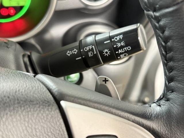 N-BOX G ターボSSパッケージ Bカメラ ETC 両側PSD クルコン HIDオートライト フォグ ESC Pスタート Aストップ ナビTV DVD CD USB パドルシフト ステリモ AAC 純正14AW ウィンカー付電格ミラー(58枚目)