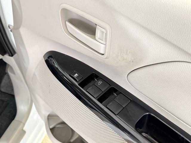 ｅＫワゴン Ｅ　１月４日限定車　シートＨ　ナビＴＶ　ＤＶＤ　ＣＤ　社外１４インチＡＷ　横滑り防止　電動格納ミラー　キーレス　ヘッドライトレベライザー　ベンチシート　エアコン　パワステ　パワーウィンドウ　ＡＢＳ　保証付（21枚目）