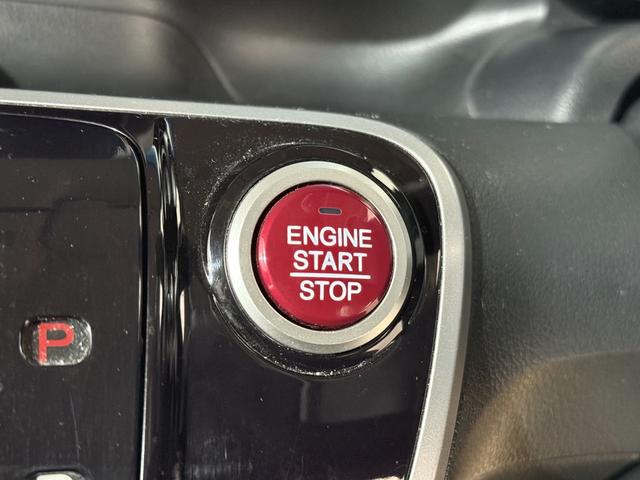 Ｎ－ＢＯＸカスタム Ｇ・ターボパッケージ　１月１日限定車　Ｂカメラ　ＥＴＣ　両ＰＳＤ　後席モニター　クルコン　ＨＩＤオートライト　フォグ　ＥＳＣ　Ｐスタート　ナビＴＶ　ＢＴ　ＤＶＤ　パドルシフト　ステリモ　ＡＡＣ　純正１５ＡＷ　電格ミラー（13枚目）