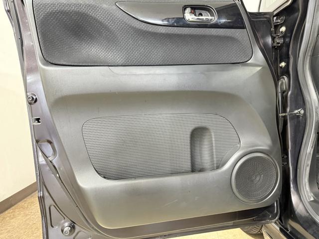 Ｎ－ＢＯＸカスタム Ｇ・ターボパッケージ　１月１日限定車　Ｂカメラ　ＥＴＣ　両ＰＳＤ　後席モニター　クルコン　ＨＩＤオートライト　フォグ　ＥＳＣ　Ｐスタート　ナビＴＶ　ＢＴ　ＤＶＤ　パドルシフト　ステリモ　ＡＡＣ　純正１５ＡＷ　電格ミラー（46枚目）