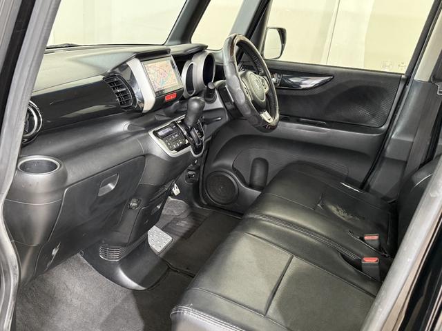 Ｎ－ＢＯＸカスタム Ｇ・ターボパッケージ　１月１日限定車　Ｂカメラ　ＥＴＣ　両ＰＳＤ　後席モニター　クルコン　ＨＩＤオートライト　フォグ　ＥＳＣ　Ｐスタート　ナビＴＶ　ＢＴ　ＤＶＤ　パドルシフト　ステリモ　ＡＡＣ　純正１５ＡＷ　電格ミラー（48枚目）