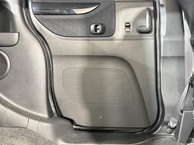 Ｎ－ＢＯＸカスタム Ｇ・ターボパッケージ　１月１日限定車　Ｂカメラ　ＥＴＣ　両ＰＳＤ　後席モニター　クルコン　ＨＩＤオートライト　フォグ　ＥＳＣ　Ｐスタート　ナビＴＶ　ＢＴ　ＤＶＤ　パドルシフト　ステリモ　ＡＡＣ　純正１５ＡＷ　電格ミラー（50枚目）