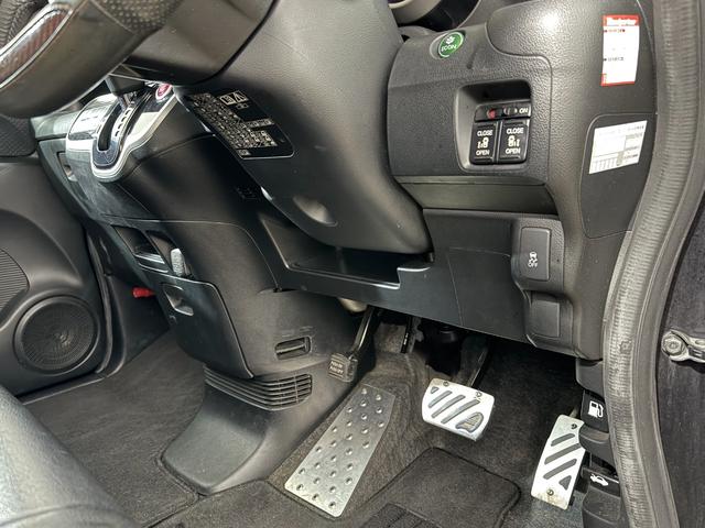 Ｎ－ＢＯＸカスタム Ｇ・ターボパッケージ　１月１日限定車　Ｂカメラ　ＥＴＣ　両ＰＳＤ　後席モニター　クルコン　ＨＩＤオートライト　フォグ　ＥＳＣ　Ｐスタート　ナビＴＶ　ＢＴ　ＤＶＤ　パドルシフト　ステリモ　ＡＡＣ　純正１５ＡＷ　電格ミラー（54枚目）