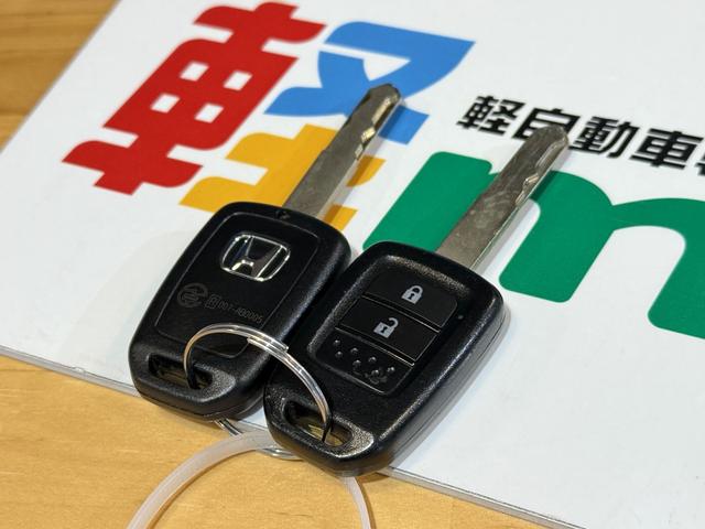N-WGN C Bカメラ 純正ナビTV Bluetooth CD 横滑り防止 アイドリングストップ オートエアコン 電格ミラー キーレス スペアキー付 ベンチシート レベライザー パワステ パワーウィンドウ ABS(80枚目)