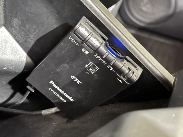 Ｎ－ＢＯＸ Ｇ　ＳＳパッケージ　Ｂカメラ　ＥＴＣ　両側ＰＳＤ　ナビＴＶ　ＣＤ　ＣＴＢＡ　ＥＳＣ　Ｐスタート　Ａストップ　ステリモ　ＡＡＣ　スマートキー　ウィンカー付電格ミラー　リアシートスライド＋シートバックテーブル　Ｒサンシェード（11枚目）