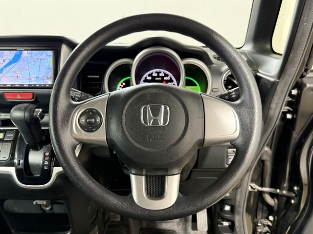 Ｎ－ＢＯＸ Ｇ　ＳＳパッケージ　Ｂカメラ　ＥＴＣ　両側ＰＳＤ　ナビＴＶ　ＣＤ　ＣＴＢＡ　ＥＳＣ　Ｐスタート　Ａストップ　ステリモ　ＡＡＣ　スマートキー　ウィンカー付電格ミラー　リアシートスライド＋シートバックテーブル　Ｒサンシェード（57枚目）