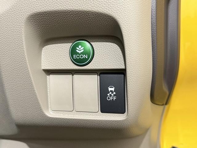 Ｎ－ＯＮＥ Ｇ・Ｌパッケージ　１月３日限定車　Ｂカメラ　ＥＴＣ　ナビＴＶ　ＣＤ　ＨＩＤオートライト　ＥＳＣ　Ｐスタート　Ａストップ　オートエアコン　スマートキー　スペアキー付　ウィンカー付電格ミラー　運転席シートハイトアジャスター（11枚目）