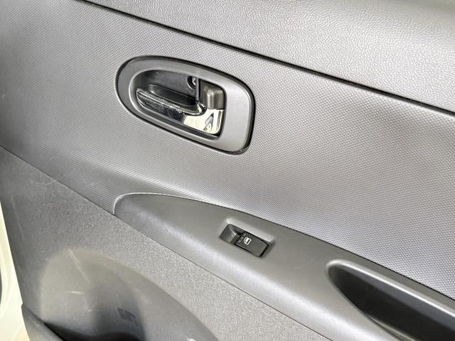 タント カスタムＲＳ　１月４日限定車　ターボ　Ｂカメラ　ＥＴＣ　ＰＳＤ　ＨＤＤナビ　フルセグＴＶ　ＢＴ　ＤＶＤ　ＣＤ　ＨＩＤヘッド　フォグ　Ａストップ　ＡＡＣ　スマートキー　純正１５インチＡＷ　ウィンカー付電格ミラー（27枚目）