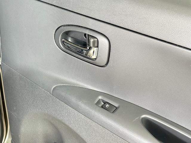 タント カスタムＸスペシャル　１月２日限定車　Ｂカメラ　ＥＴＣ　電動スライド　フルセグナビ　ＢＴ　ＤＶＤ　ＣＤ　ＨＩＤヘッド　フォグ　アイドリングストップ　オートエアコン　スマートキー　純正１４インチＡＷ　ウィンカー付電格ミラー（27枚目）