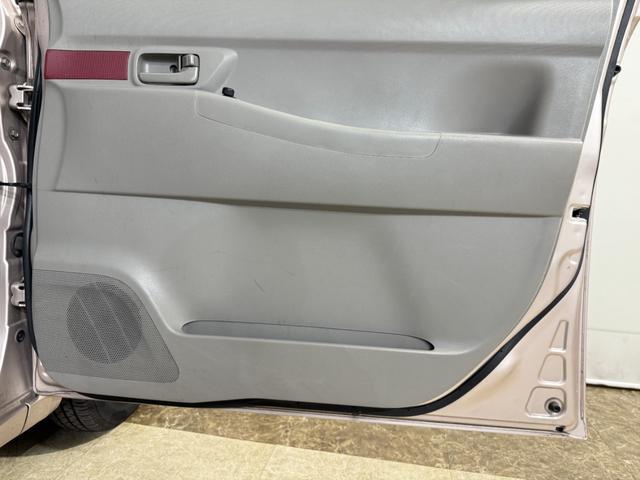 ムーヴコンテ Ｘ　１月１日限定車　純正ナビ　フルセグＴＶ　ＤＶＤ再生　ＣＤ　アイドリングストップ　オートエアコン　スマートキー　電動格納ミラー　ヘッドライトレベライザー　ベンチシート　パワステ　パワーウィンドウ　ＡＢＳ（19枚目）