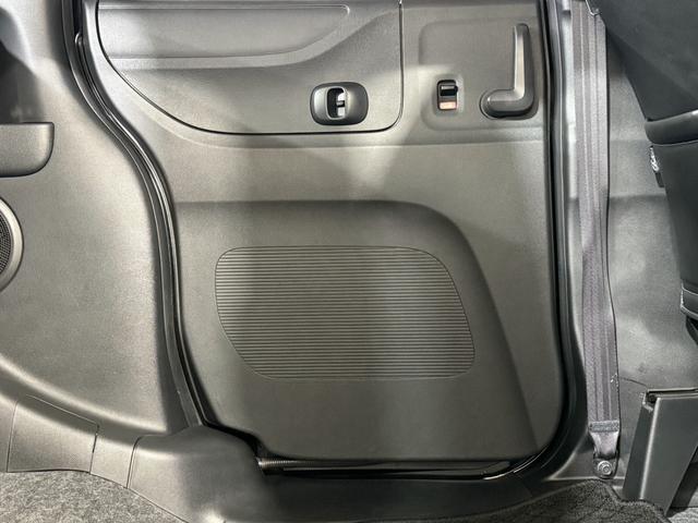 N-BOX G ターボSSパッケージ Bカメラ ETC 両PSD クルコン ナビTV DVD ESC HIDオートライト Pスタート パドルシフト ステリモ AAC 社外14インチAW ウィンカー付電動格納ミラー シートハイトアジャスター(50枚目)