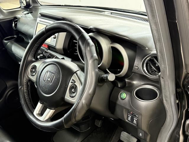 N-BOX G ターボSSパッケージ Bカメラ ETC 両PSD クルコン ナビTV DVD ESC HIDオートライト Pスタート パドルシフト ステリモ AAC 社外14インチAW ウィンカー付電動格納ミラー シートハイトアジャスター(53枚目)