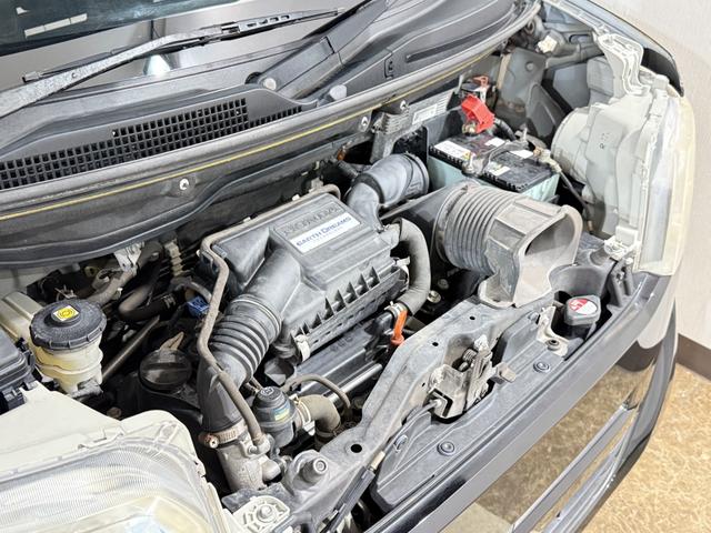 N-BOX G ターボSSパッケージ Bカメラ ETC 両PSD クルコン ナビTV DVD ESC HIDオートライト Pスタート パドルシフト ステリモ AAC 社外14インチAW ウィンカー付電動格納ミラー シートハイトアジャスター(79枚目)