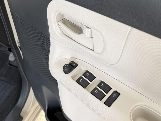 ムーヴキャンバス Xリミテッド SAII Bカメラ ETC 両側PSD フルセグナビ BT DVD CD オートライト 衝突軽減B ESC Pスタート Aストップ ステリモ オートエアコン スマートキー スペアキー付 電格ミラー ベンチシート(22枚目)