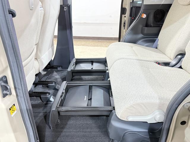 ムーヴキャンバス Xリミテッド SAII Bカメラ ETC 両側PSD フルセグナビ BT DVD CD オートライト 衝突軽減B ESC Pスタート Aストップ ステリモ オートエアコン スマートキー スペアキー付 電格ミラー ベンチシート(51枚目)