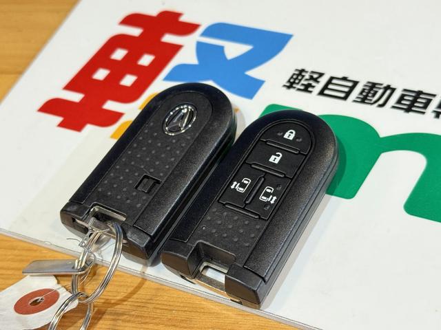 ムーヴキャンバス Xリミテッド SAII Bカメラ ETC 両側PSD フルセグナビ BT DVD CD オートライト 衝突軽減B ESC Pスタート Aストップ ステリモ オートエアコン スマートキー スペアキー付 電格ミラー ベンチシート(80枚目)