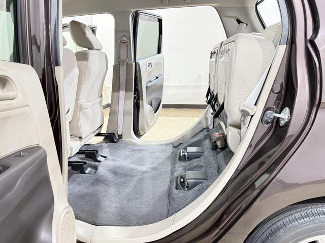 軽自動車の場合、軽自動車審査会に書類を提出するのみで国土交通省への登録は不要です。そのため、購入の際の手続きが簡素ですみます。