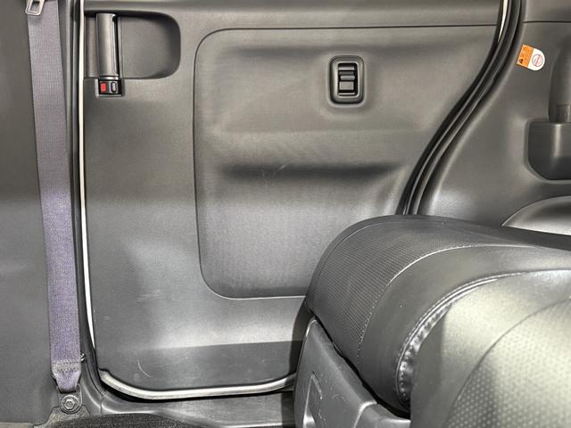 ムーヴキャンバス Ｘメイクアップ　ＳＡＩＩ　ＥＴＣ　フルセグナビ　ＢＴ　ＤＶＤ　ＣＤ　オートライト　フォグ　衝突軽減Ｂ　ＥＳＣ　Ｐスタート　Ａストップ　ステリモ　ＡＡＣ　スマートキー　電格ミラー　ベンチシート　黒革調シートカバー　シートリフター（26枚目）