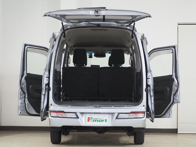 ハイゼットカーゴ クルーズＳＡＩＩＩ　ハイルーフ　ＥＴＣ　コーナーセンサー　ナビＴＶ　衝突被害軽減Ｂ　ＥＳＣ　オートハイビーム　アイドリングＳ　電格ミラー　キーレス　レベライザー　エアコン　パワステ　パワーウィンドウ　ＡＢＳ　Ｗエアバッグ（28枚目）