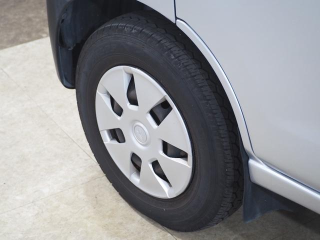 ハイゼットカーゴ クルーズＳＡＩＩＩ　ハイルーフ　ＥＴＣ　コーナーセンサー　ナビＴＶ　衝突被害軽減Ｂ　ＥＳＣ　オートハイビーム　アイドリングＳ　電格ミラー　キーレス　レベライザー　エアコン　パワステ　パワーウィンドウ　ＡＢＳ　Ｗエアバッグ（38枚目）