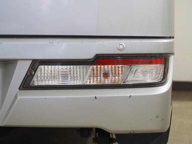 ハイゼットカーゴ クルーズＳＡＩＩＩ　ハイルーフ　ＥＴＣ　コーナーセンサー　ナビＴＶ　衝突被害軽減Ｂ　ＥＳＣ　オートハイビーム　アイドリングＳ　電格ミラー　キーレス　レベライザー　エアコン　パワステ　パワーウィンドウ　ＡＢＳ　Ｗエアバッグ（71枚目）